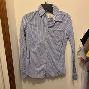Aeropostale stretch striped button up Size S